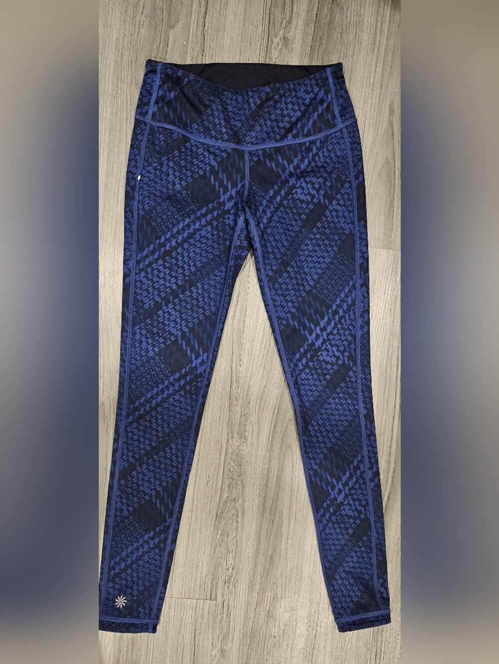 Athleta Reversible Blue & Black Plaid Athletic Leggings